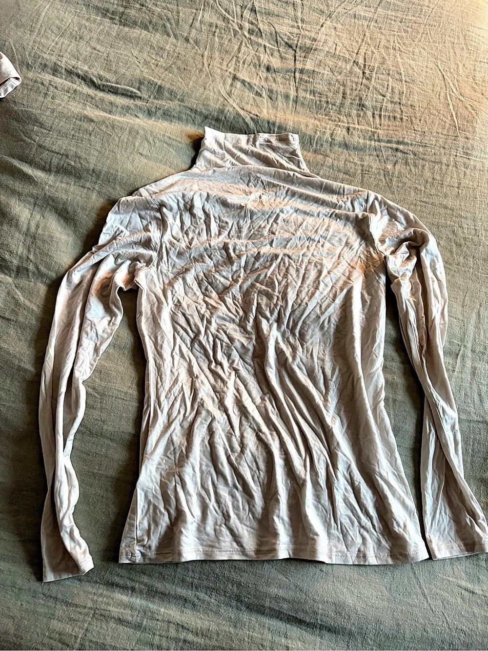 H&M Long Sleeve Top in White Size M